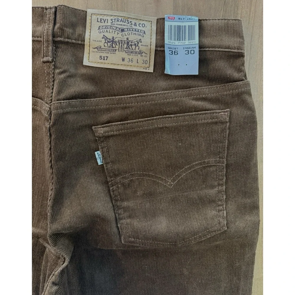 Vintage Levi's 517 Mens 36x32 Bootcut Brown Corduroy Pants White Tag Deadstock